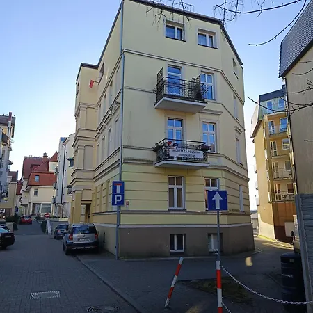 Kalina - Blisko Latarni Morskiej Appartement Kołobrzeg